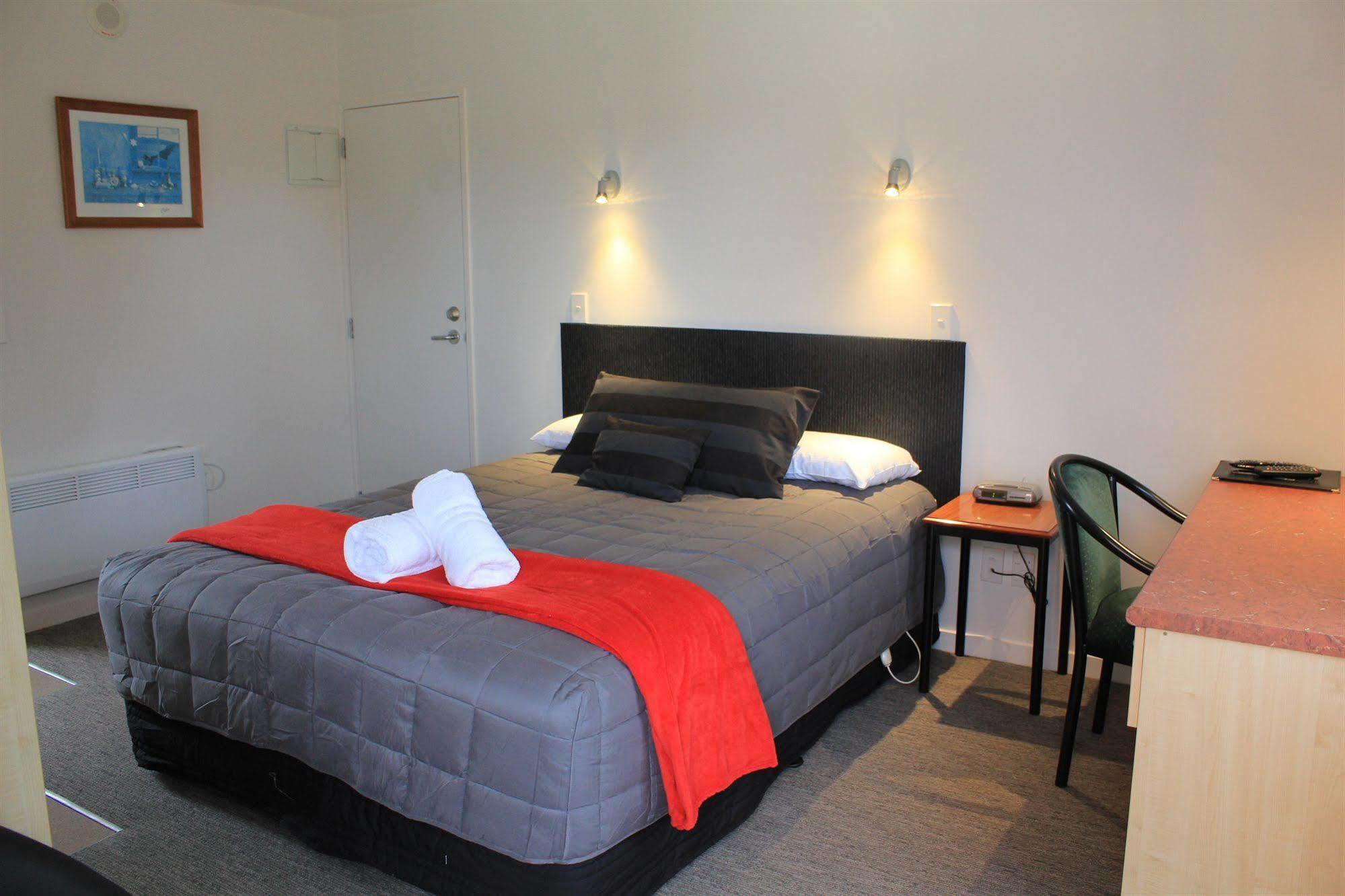 Bella Vista Motel Te Anau Ngoại thất bức ảnh