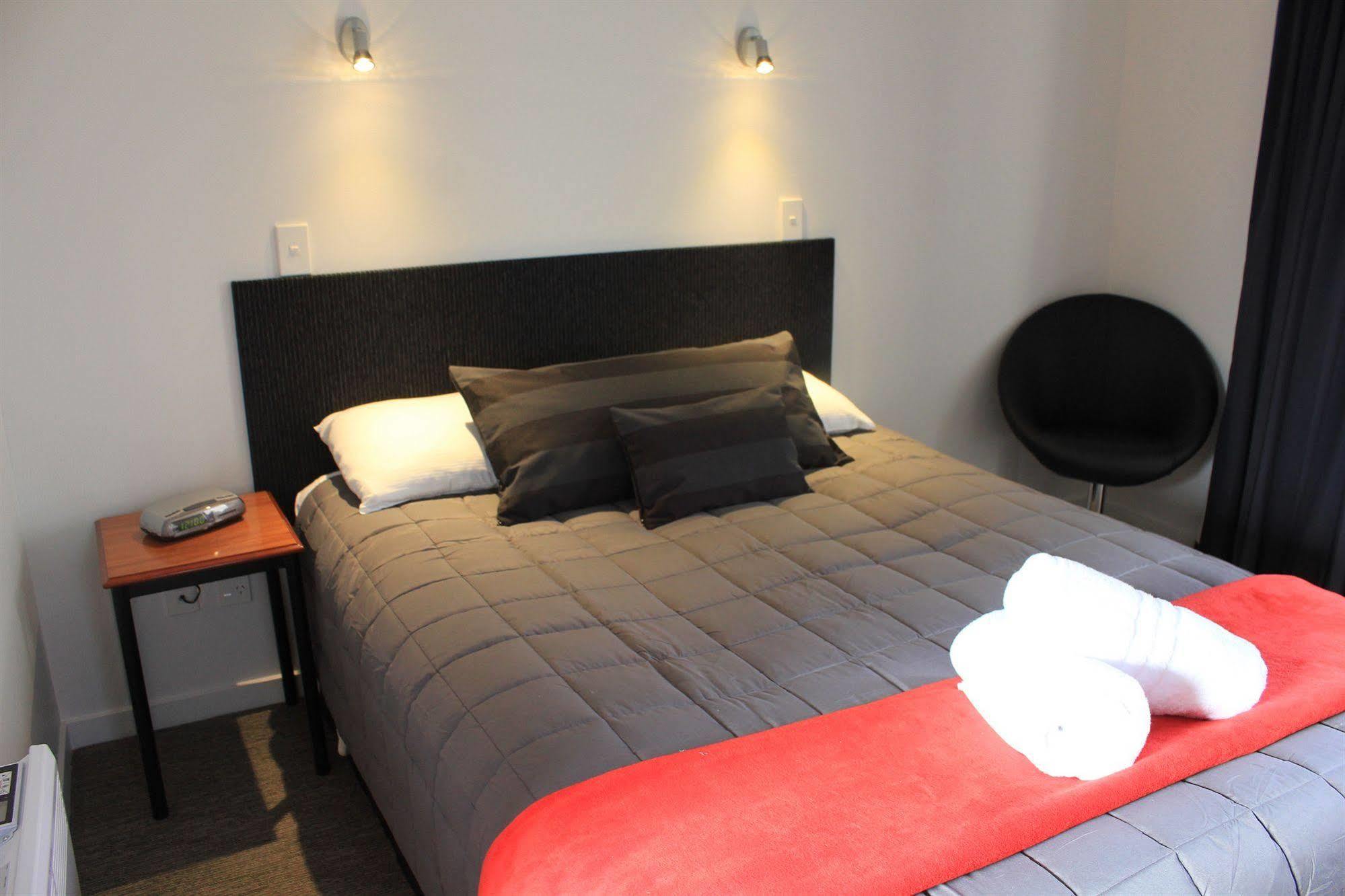 Bella Vista Motel Te Anau Ngoại thất bức ảnh