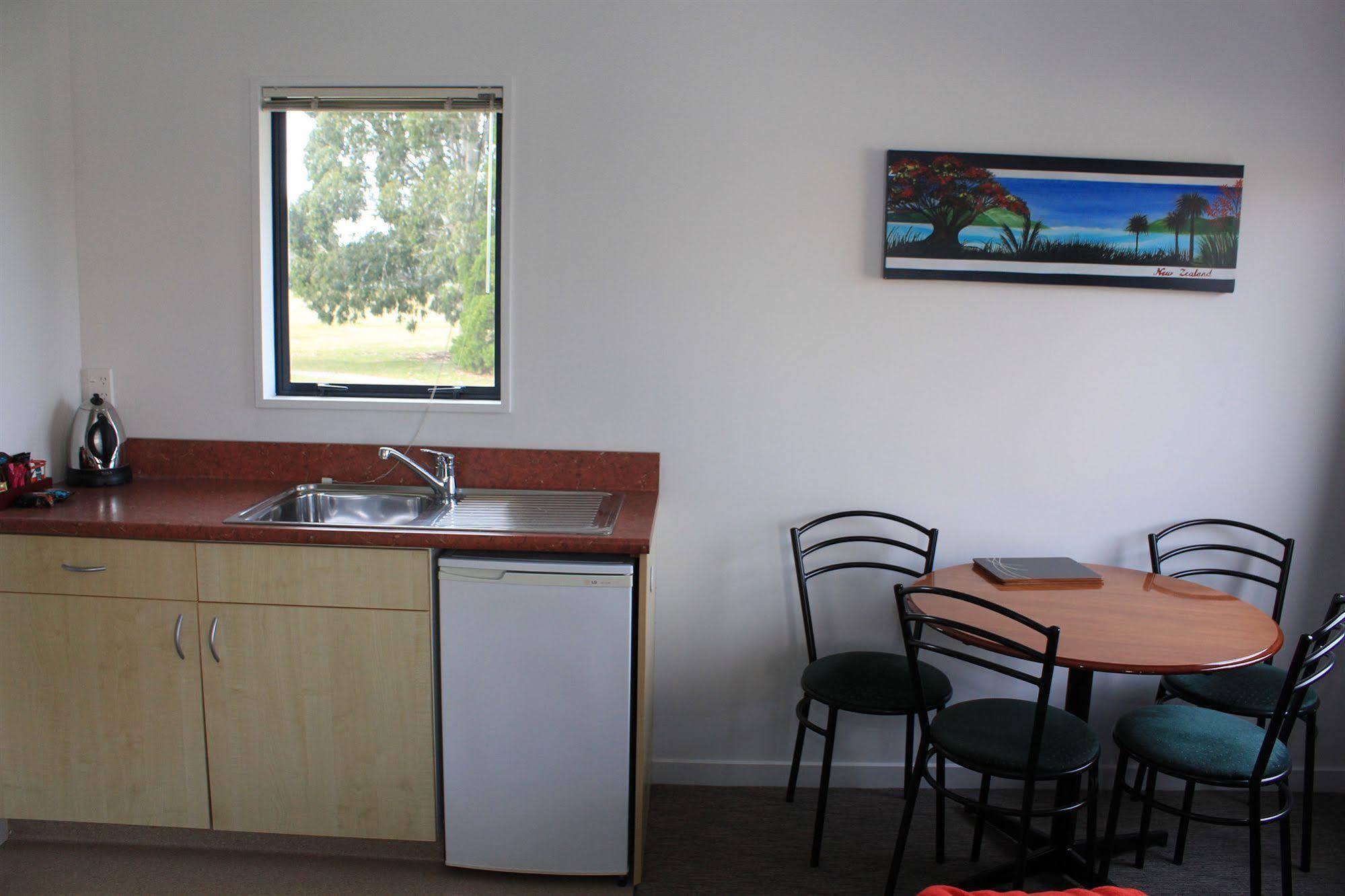 Bella Vista Motel Te Anau Ngoại thất bức ảnh